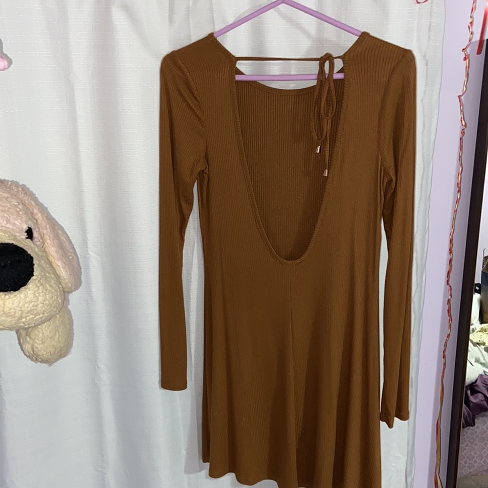 Dress - Picture 2 of 3